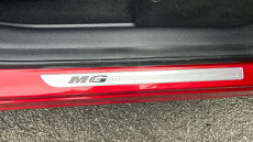 MG Hs 1.5 T-GDI Exclusive 5dr DCT Petrol Hatchback